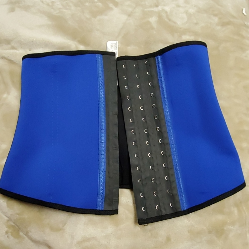 Ann Chery Waist trainer in XL style no. 2023
